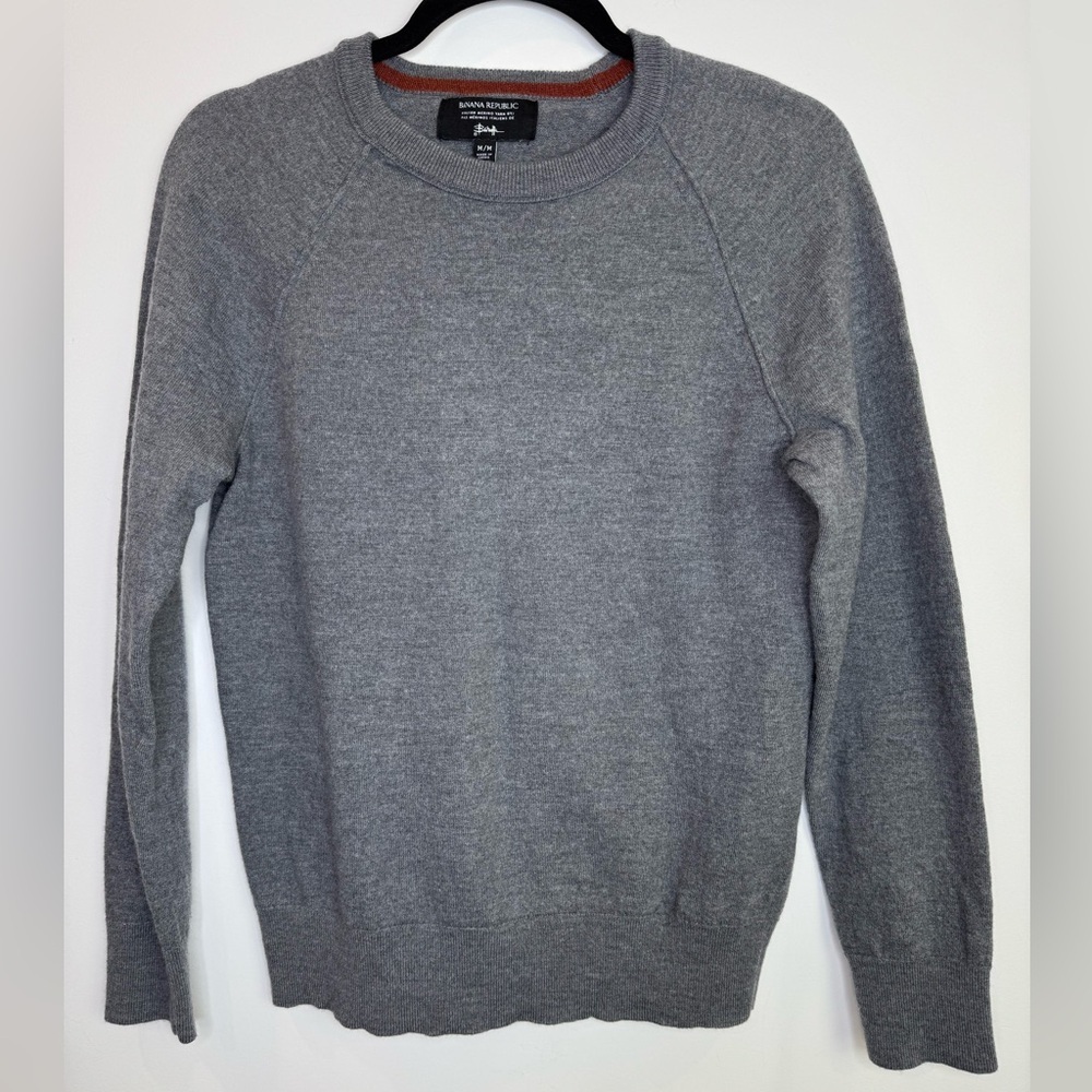 Banana Republic Baruffa Gray Italian merino wool yarn Sweater size medium